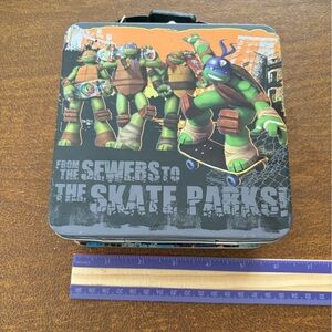 Teenage ninja mutant ninja turtles tin